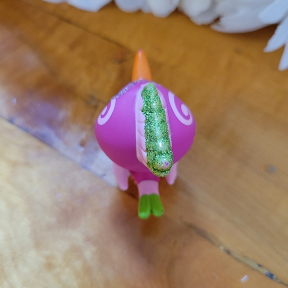 Littlest Pet Shop LPS #2340 Woodpecker Bird Pink Green Glitter Purple Eyes 2009 - Picture 6 of 11